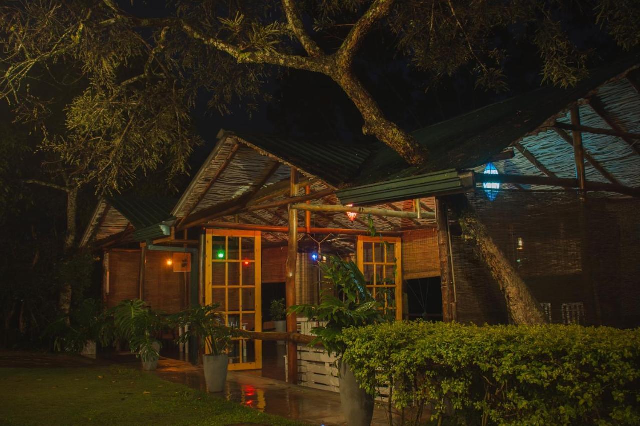Homies Place - Bistro Bandarawela Buitenkant foto